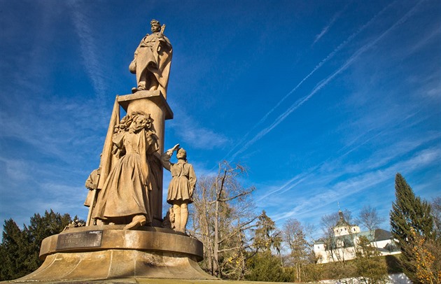 Paradoxní hlasování o odstranění sochy rudoarmějce. SPD pro, ODS proti