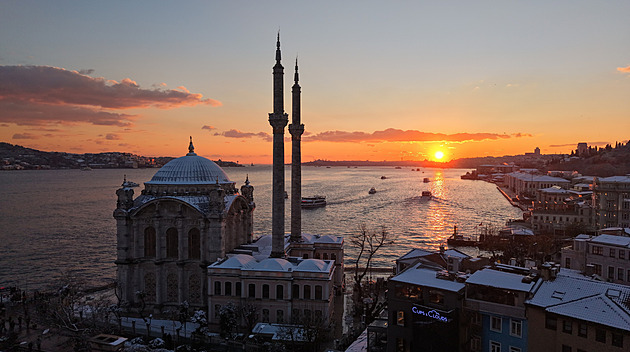 Erdoganova esa v rukávu. Brusel potřebuje Turecko, to žádá restart celní unie