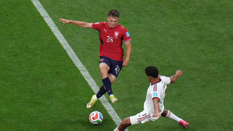 MS ve fotbale ON-LINE: Češi proti Mexiku bojují o postup, nutně musí vyhrát
