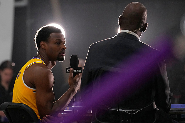 LeBron odešel, Bronny zůstal. Oba se touží ukázat. Kdo zažije úspěšnější sezonu?