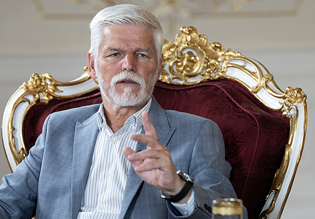 Pavel na Hradě ocenil aktivní seniory. Sám jsem raný stařík, prohlásil