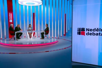 Stát dá 30 miliard na kapacity sociálních služeb, tvrdí Juchelka. Jurečka to odmítá